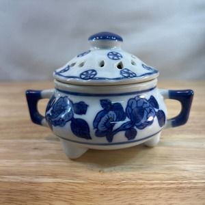 Vintage BOMBAY trinket‎ box